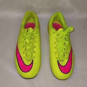 Unisex Youth Nike Soccer Cleats
